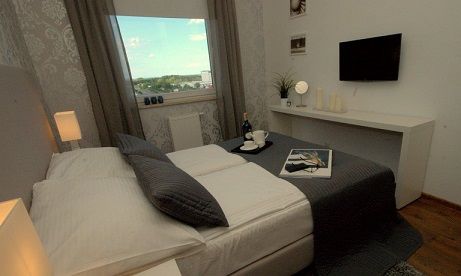 Irs Royal - Aviator Apartment