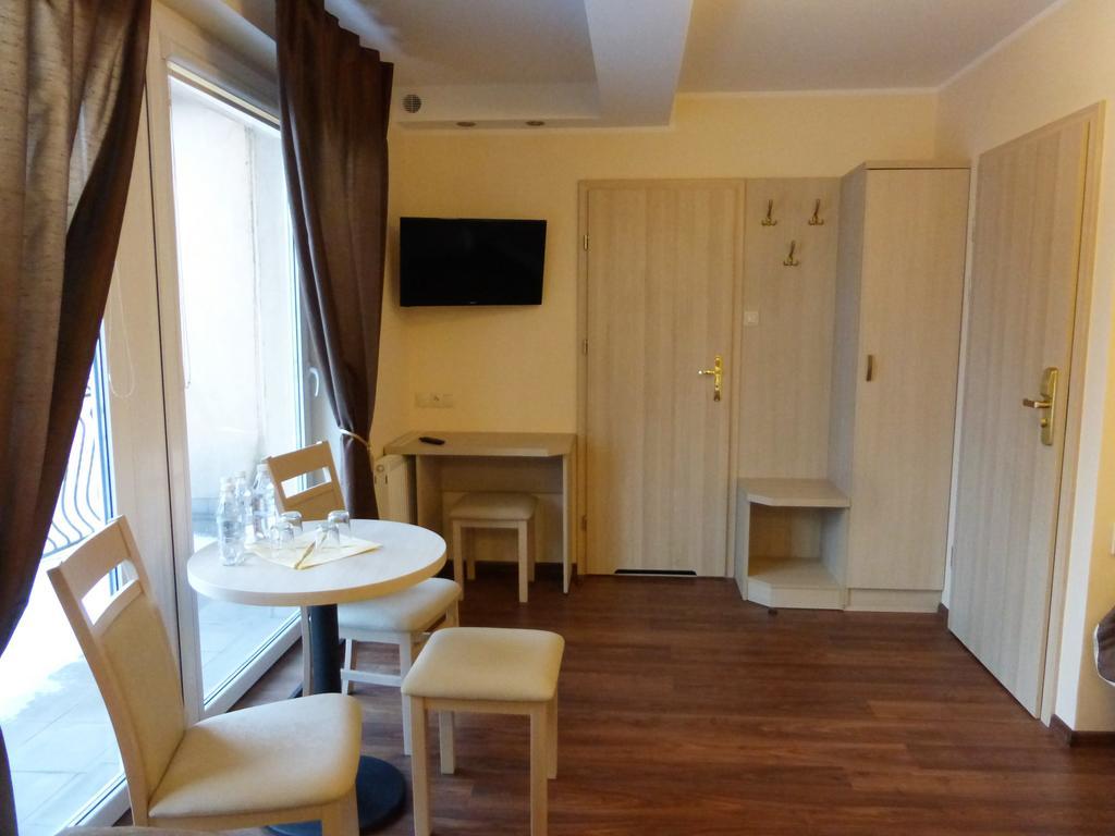 Villa Gdańsk Aamiaismajoitus 2*