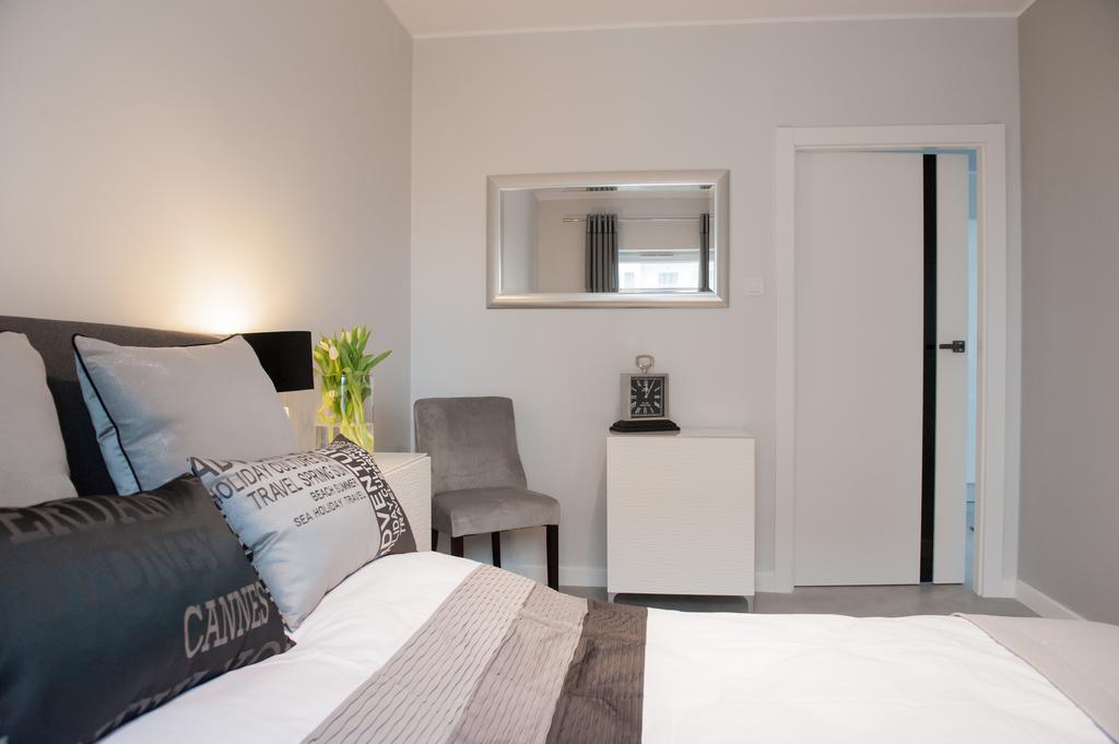 Albatross Towers Joda Bed Apartment