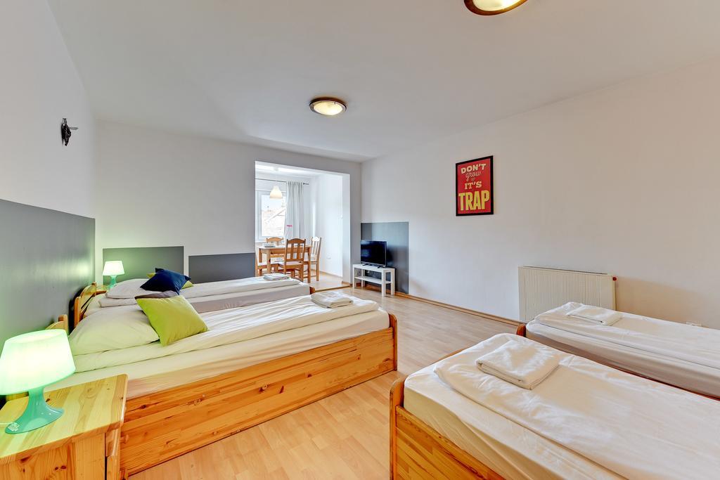 - Goscinne Bed & Breakfast 2*