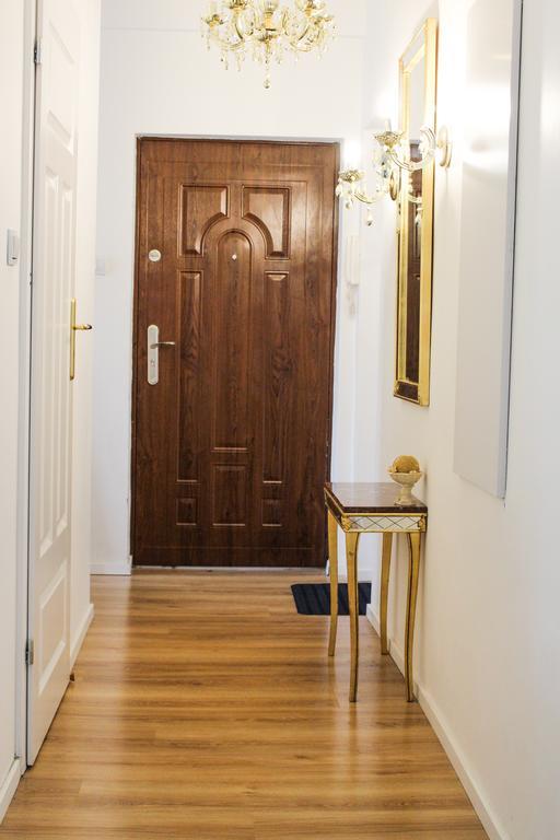 Gold Box Apartament Apartamento *