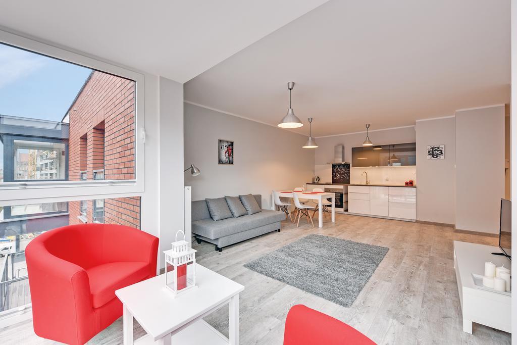 Lägenhet Triapart Chmielna Park 3 *