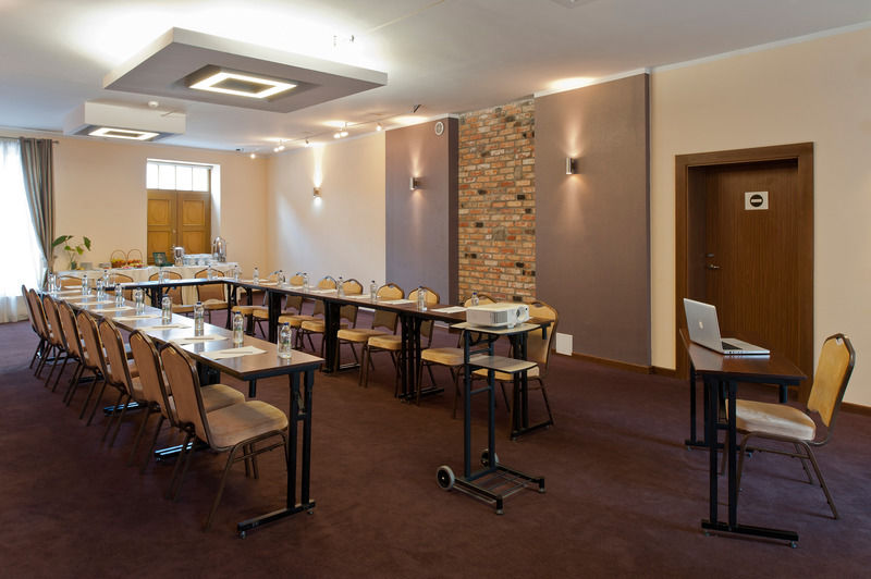 Bonum Old Town Hotel 3*