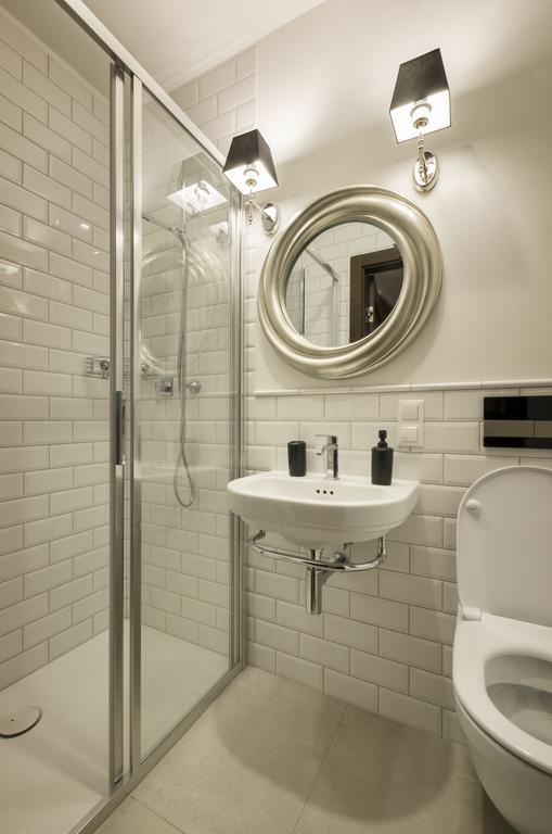Aurora Apartment