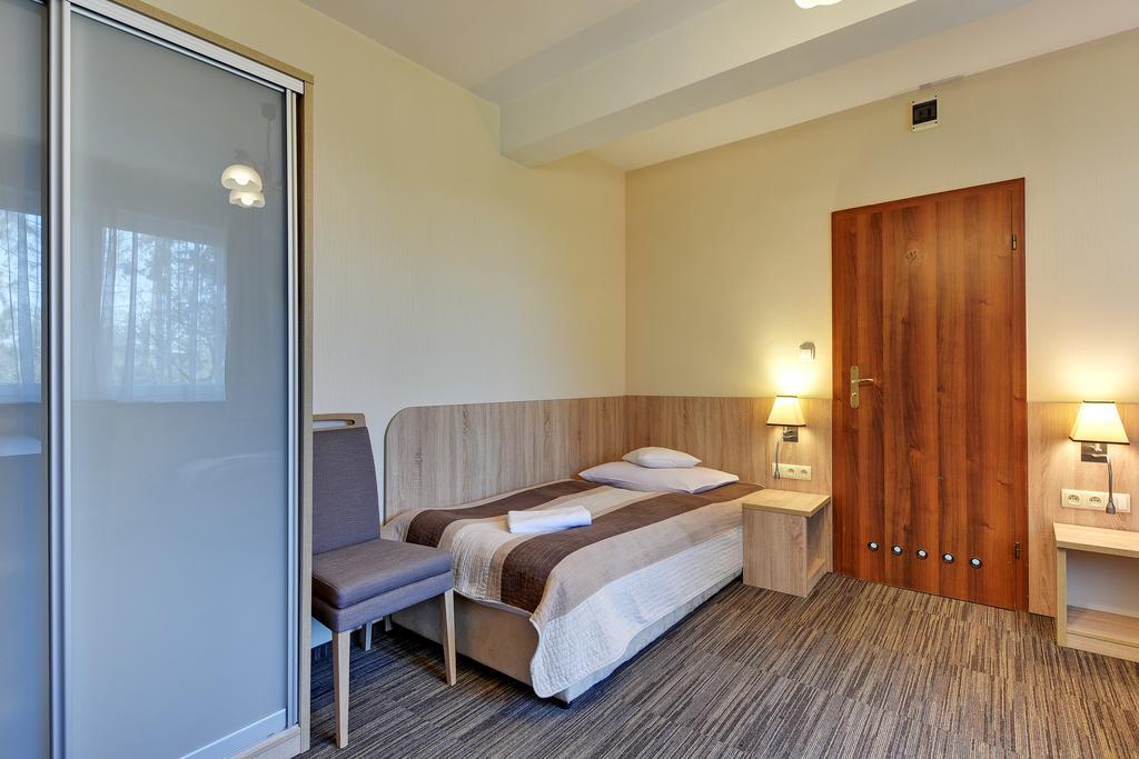 Bed & Breakfast Abak 2*