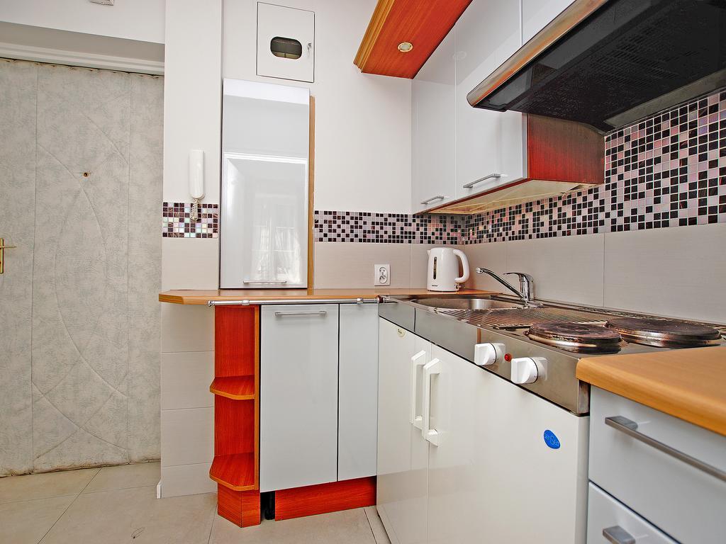Starogdanski 4 *