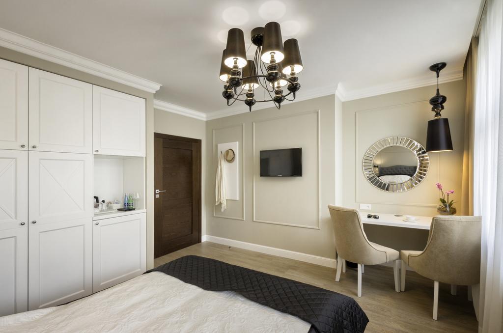 Aurora Apartment *
