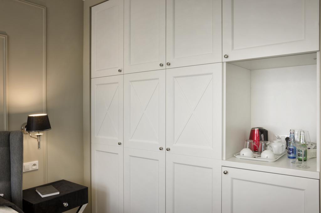 Aurora Apartment