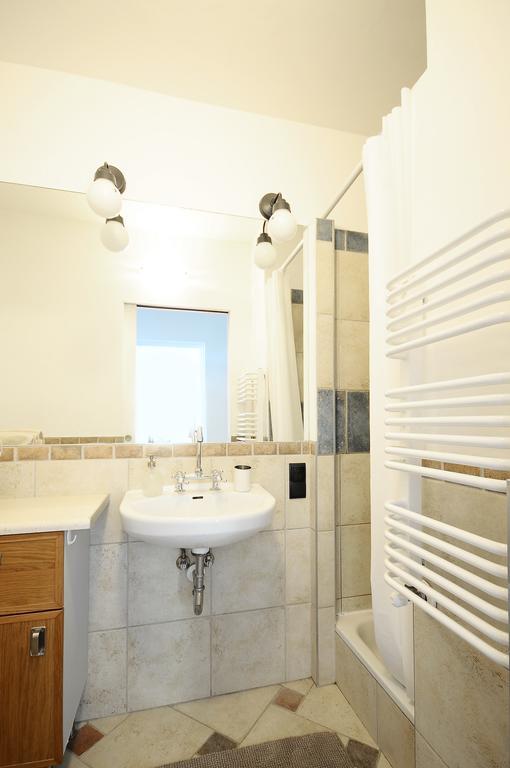 Apartment A Place Like Witosa *