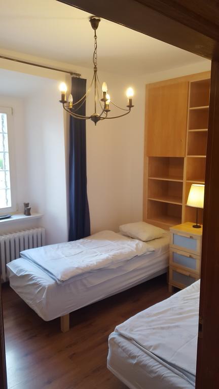 Brama Straganiarska Nad Sama Motlawa Historic Traders Gate Apartment *