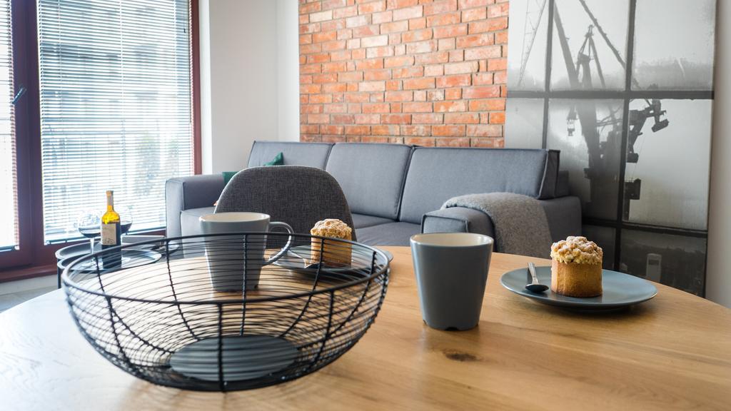 Center - Riverside By Apartmore * Danzig