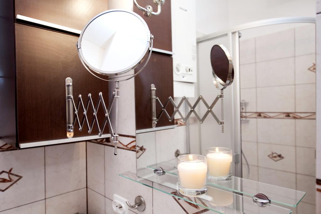Elite Ogarna Deluxe Old Town Apartment