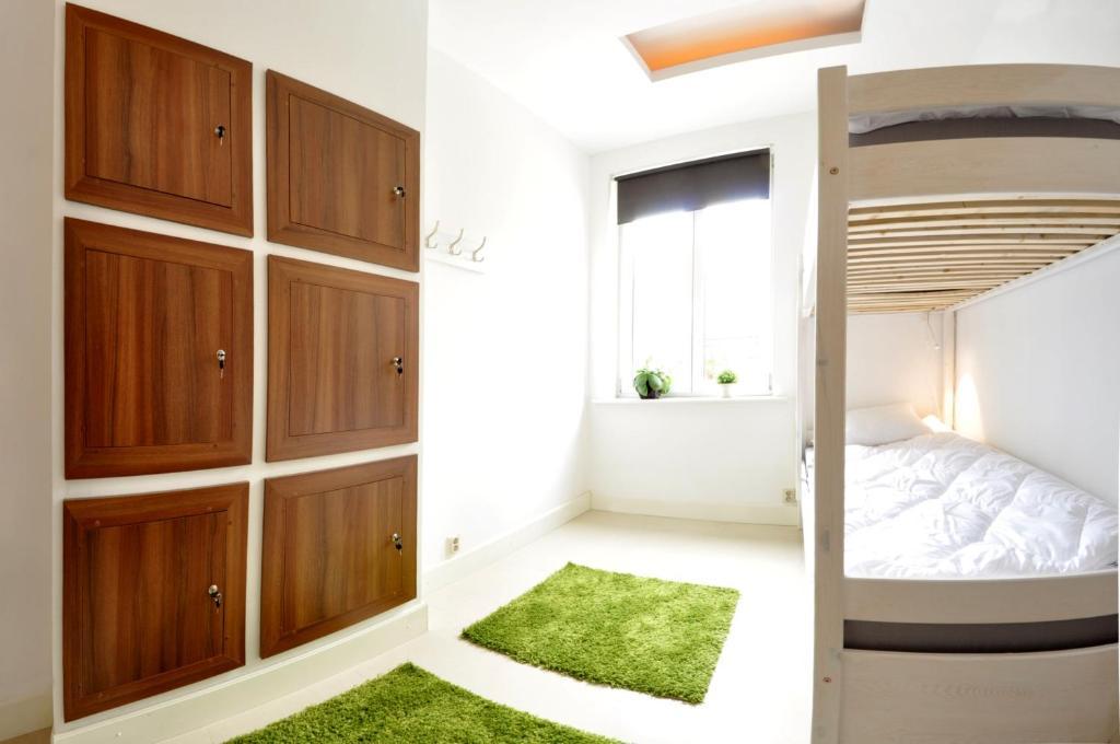 Midtown Hostel