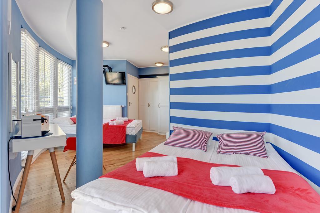 Navy Group - Marina Bed & Breakfast Gdańsk