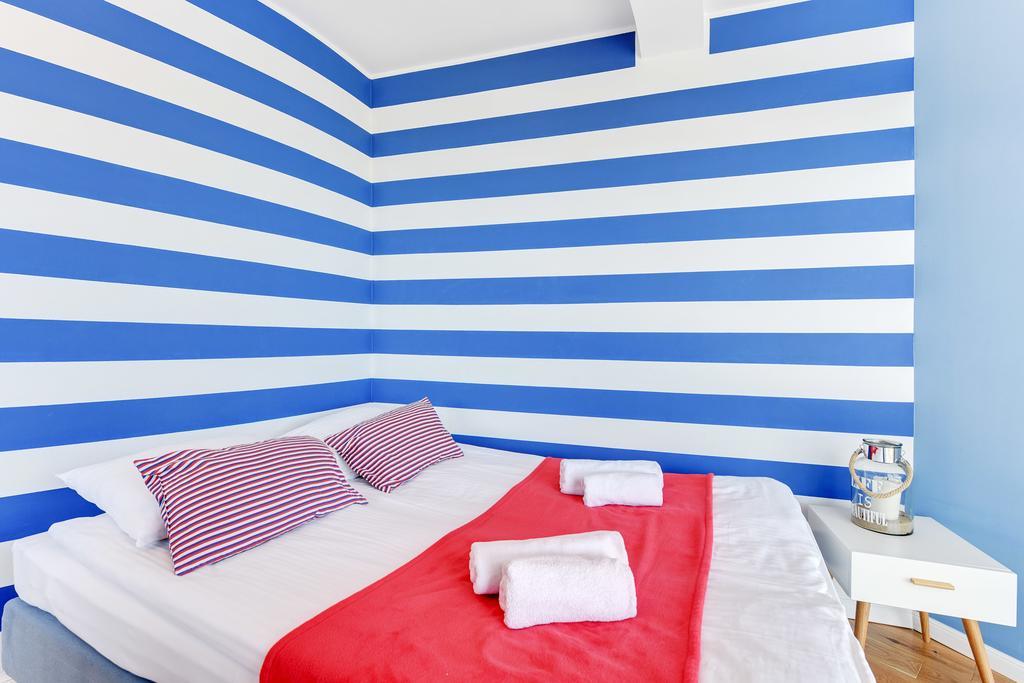 Navy Group - Marina Bed & Breakfast