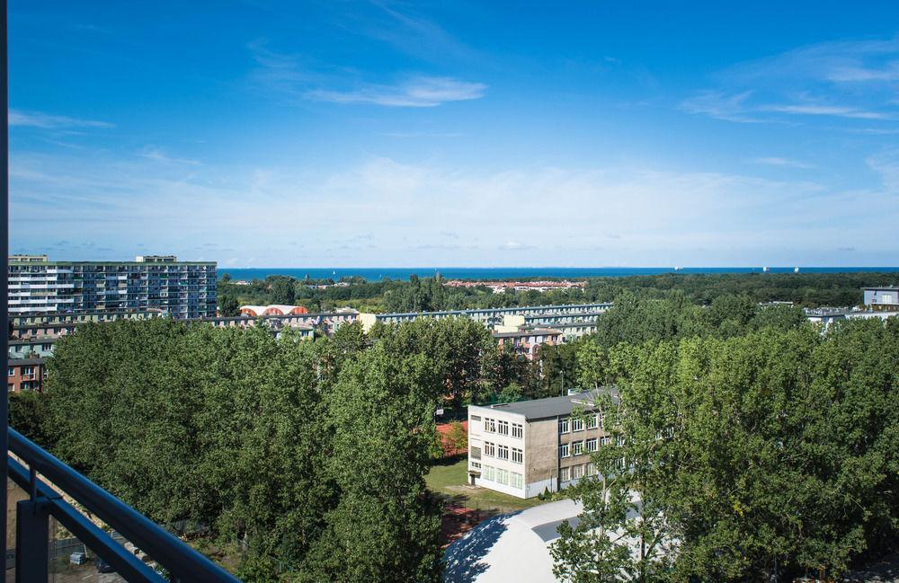 Apartment Bently Platinium - Double Bedroom Seaside Gdansk