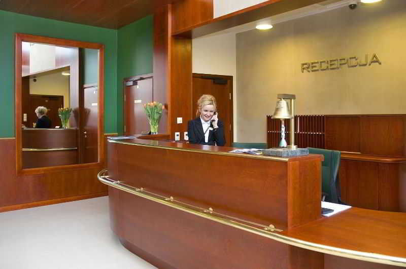 Admiral Hotel