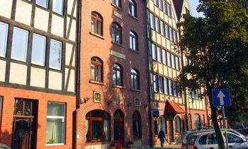 Biala Lilia Old Town Bed & Breakfast