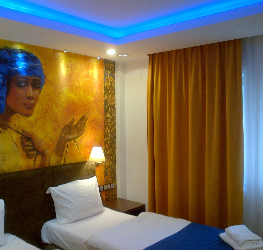 La Petite & 3* Gdańsk