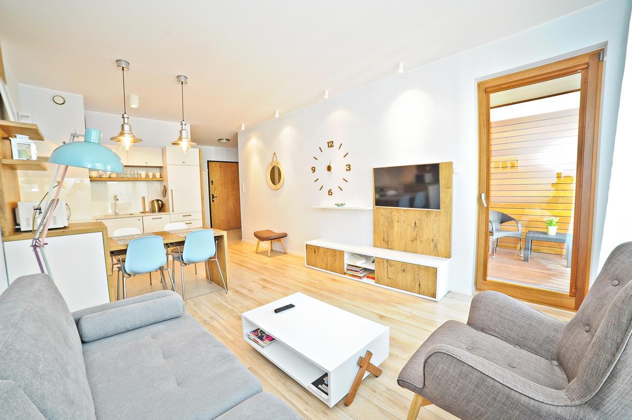 Bursztynowa By Grand Apartment *