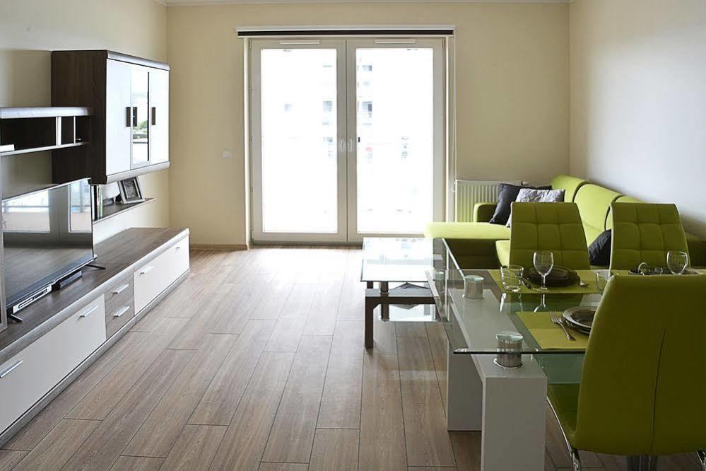 Bently Platinium - Double Bedroom Seaside