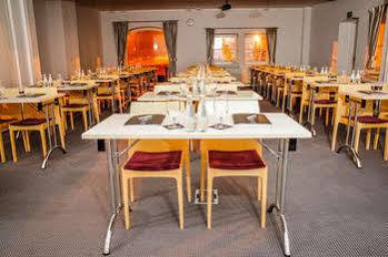 Oliwska Dolina Bed & Breakfast Gdansk