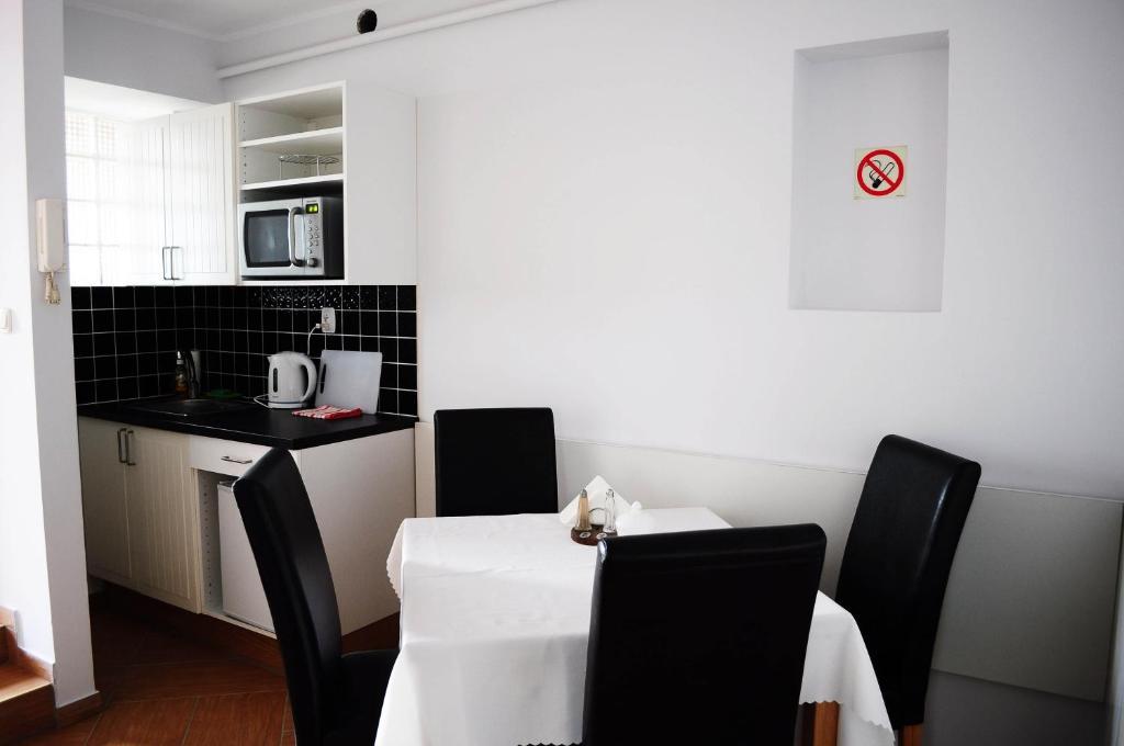 Agis Goscinne Bed & Breakfast Gdansk