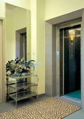 Ela Bed & Breakfast 3*