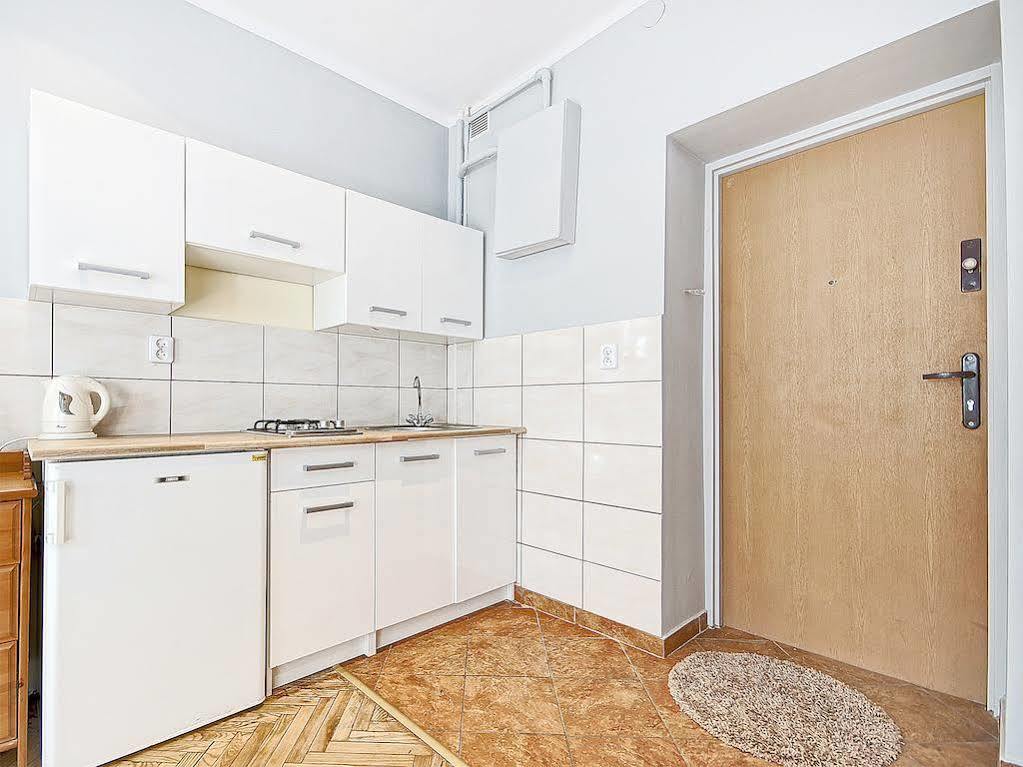 Kameralny Na Starowce Apartment *