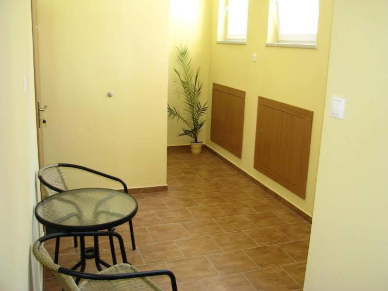 Hostel4u Hostel