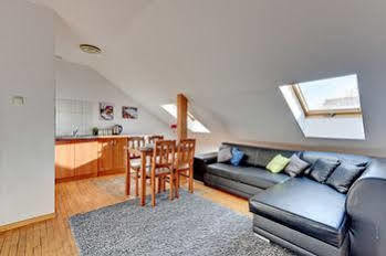 Bed & Breakfast - Goscinne 2*