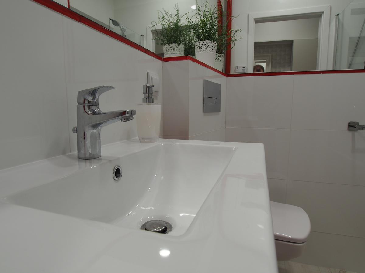 Apartment Grand Tourist Goth 1/5 Rajska Str