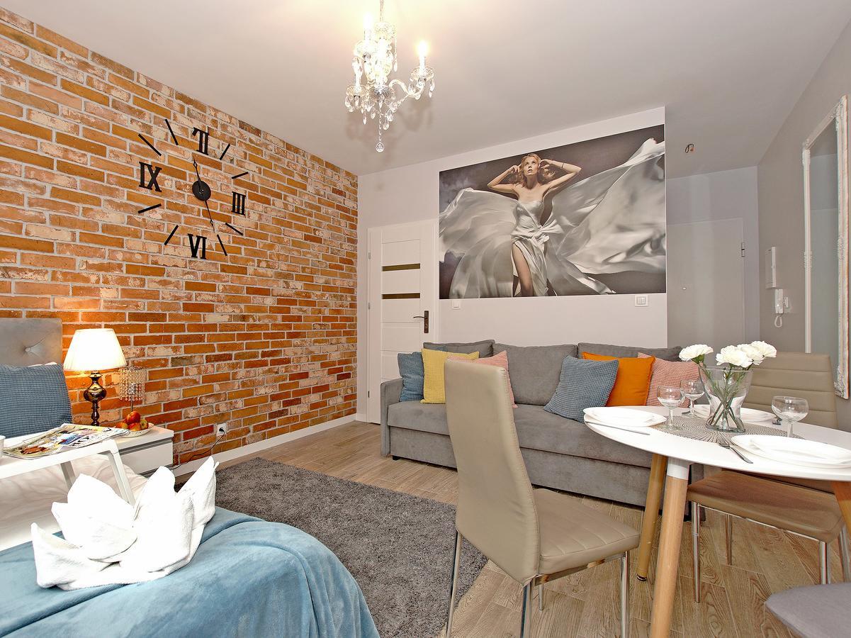 Apartament Starogdanski 5 *