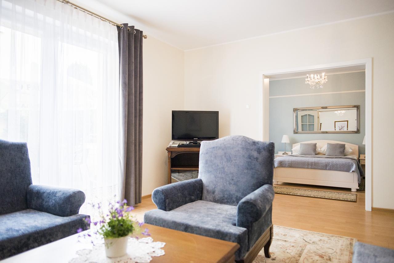 Renusz Hotel 3*