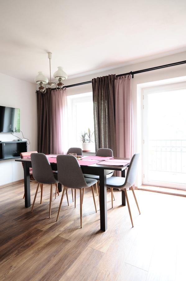 A Place Like Wiewiorcza Apartment