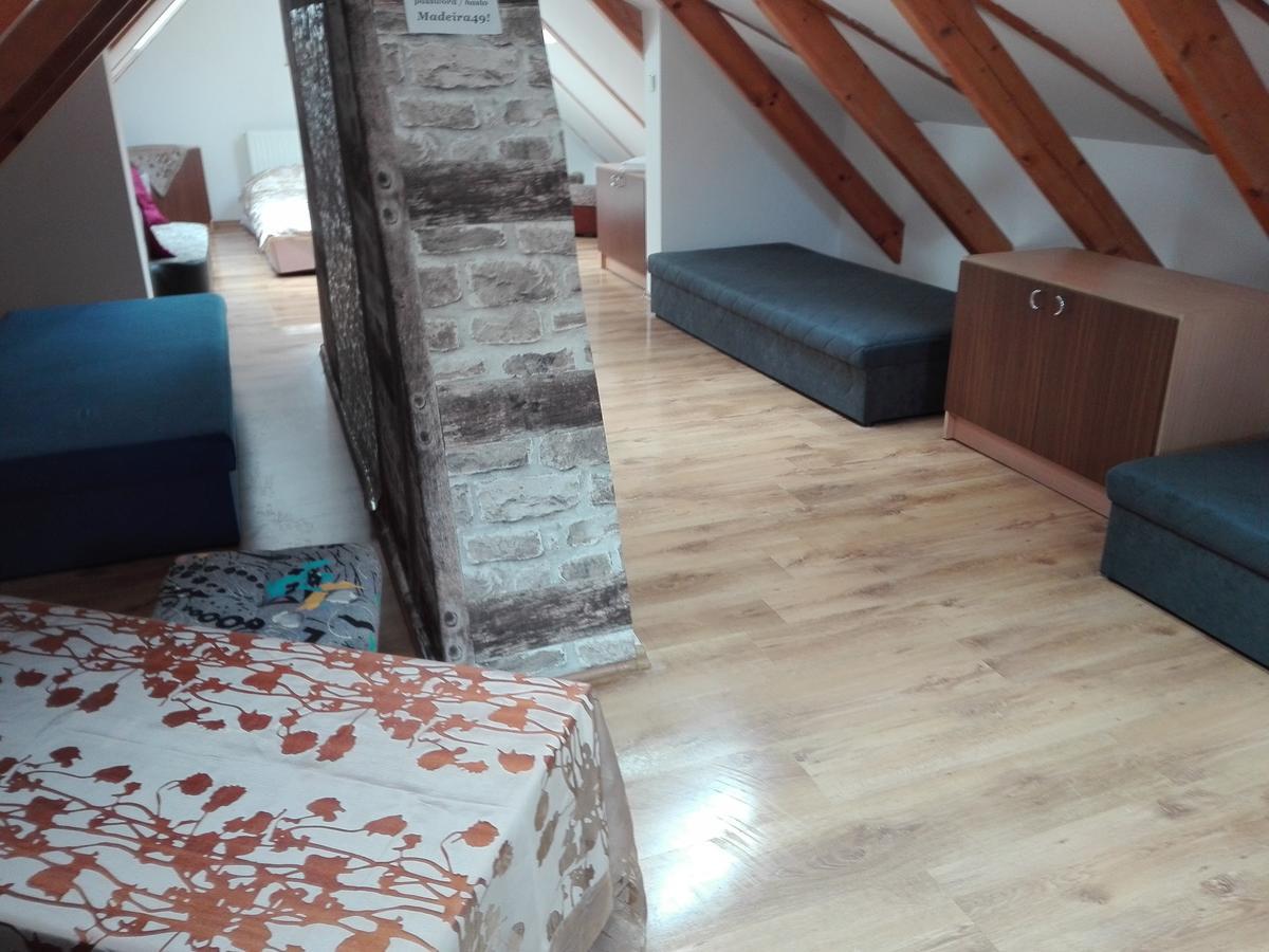 Madeira Hostel *