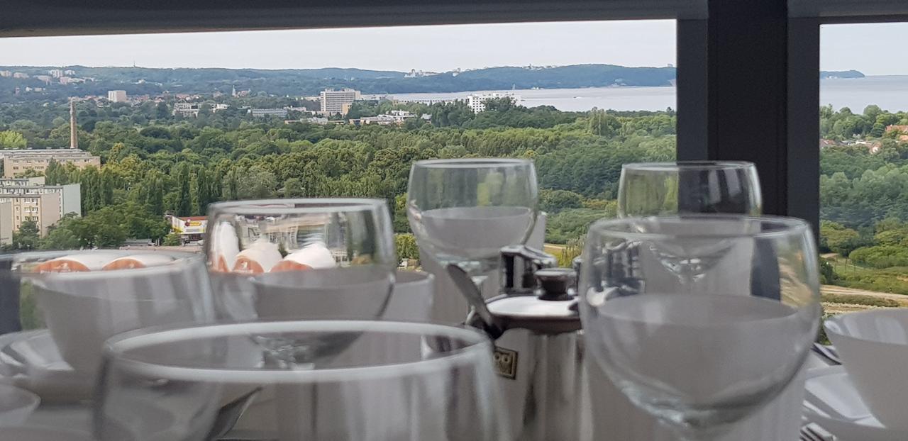 Lejlighed 16th Floor View On The Sea And City. 15 Minutes Walk To The Beach. *