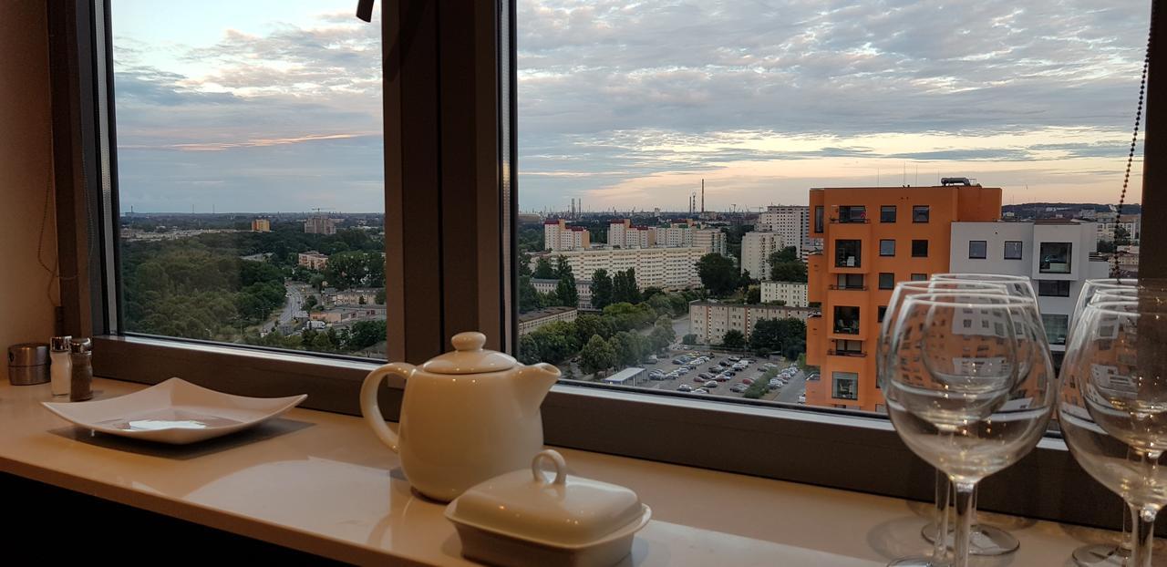 Lejlighed 16th Floor View On The Sea And City. 15 Minutes Walk To The Beach. Gdańsk
