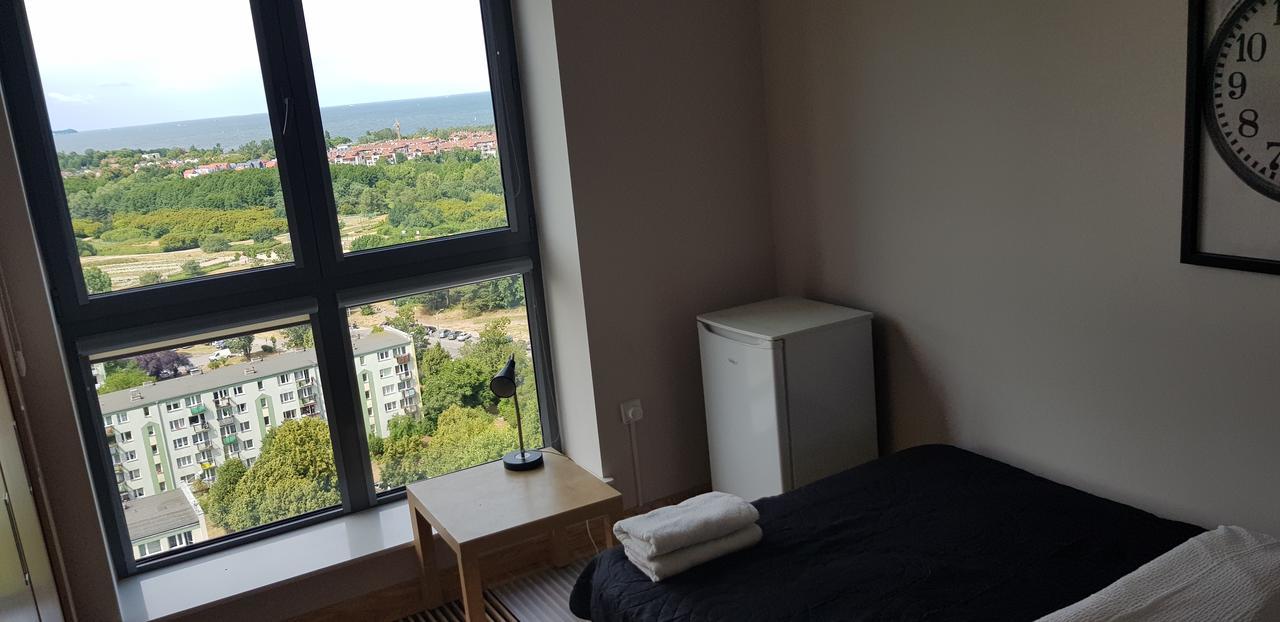 Lejlighed 16th Floor View On The Sea And City. 15 Minutes Walk To The Beach.