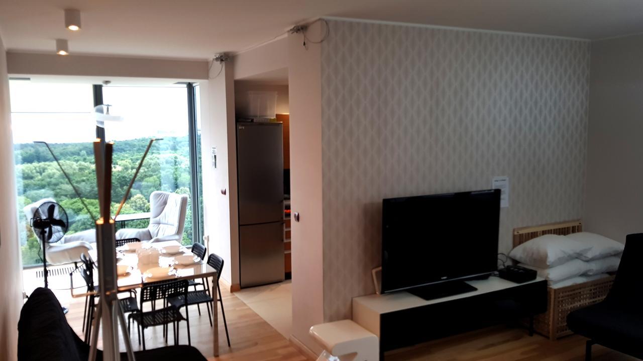 Lejlighed 16th Floor View On The Sea And City. 15 Minutes Walk To The Beach. *