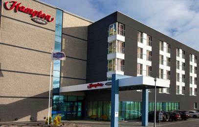 Hampton By Hilton Airport Khách sạn 3*