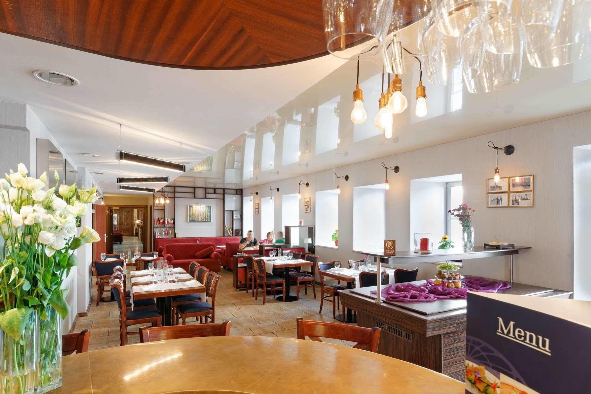 Wolne Old Town Hotel