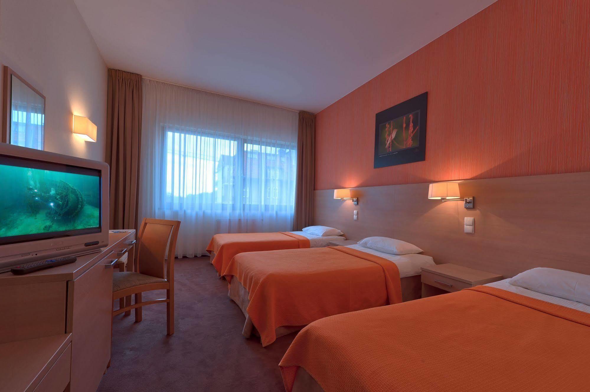 Hotel Oliwski 3*