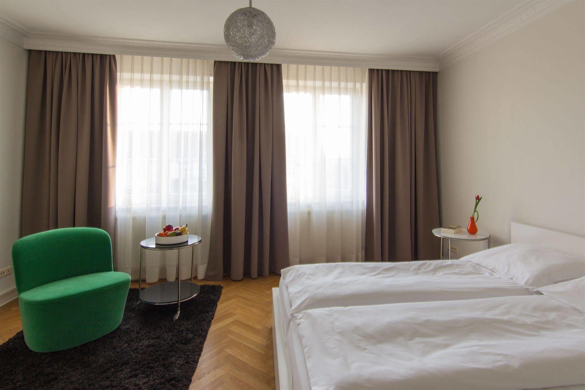 Pica Paca - Old Town Bed & Breakfast Gdansk