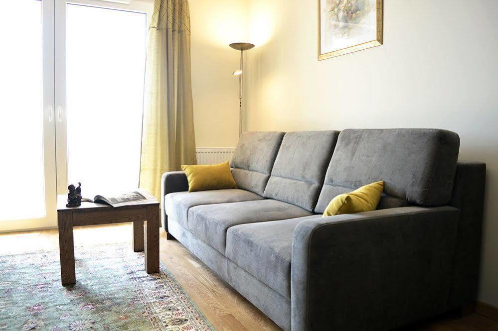 Apartment Bently Platinium - Double Bedroom Seaside Gdansk