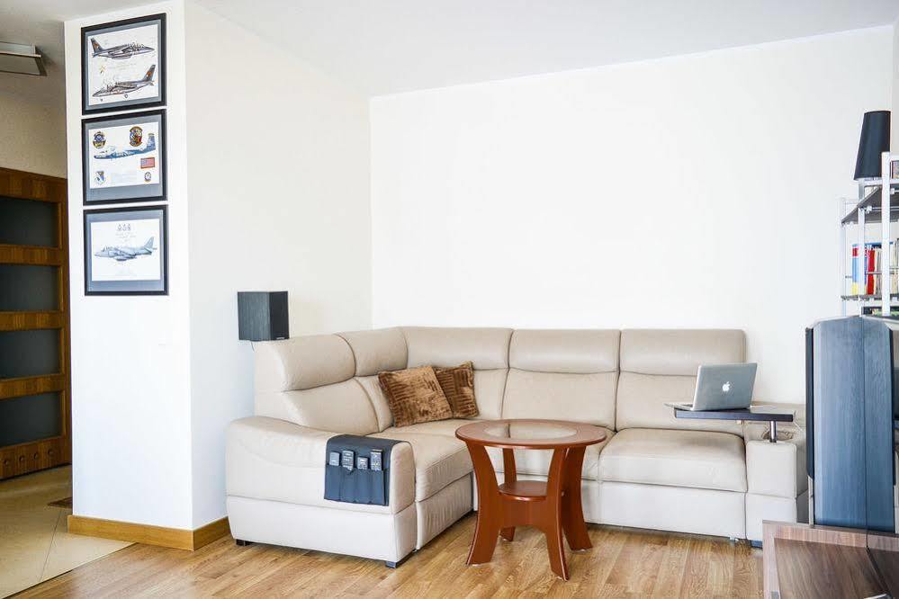 Apartment Bently Platinium - Double Bedroom Seaside
