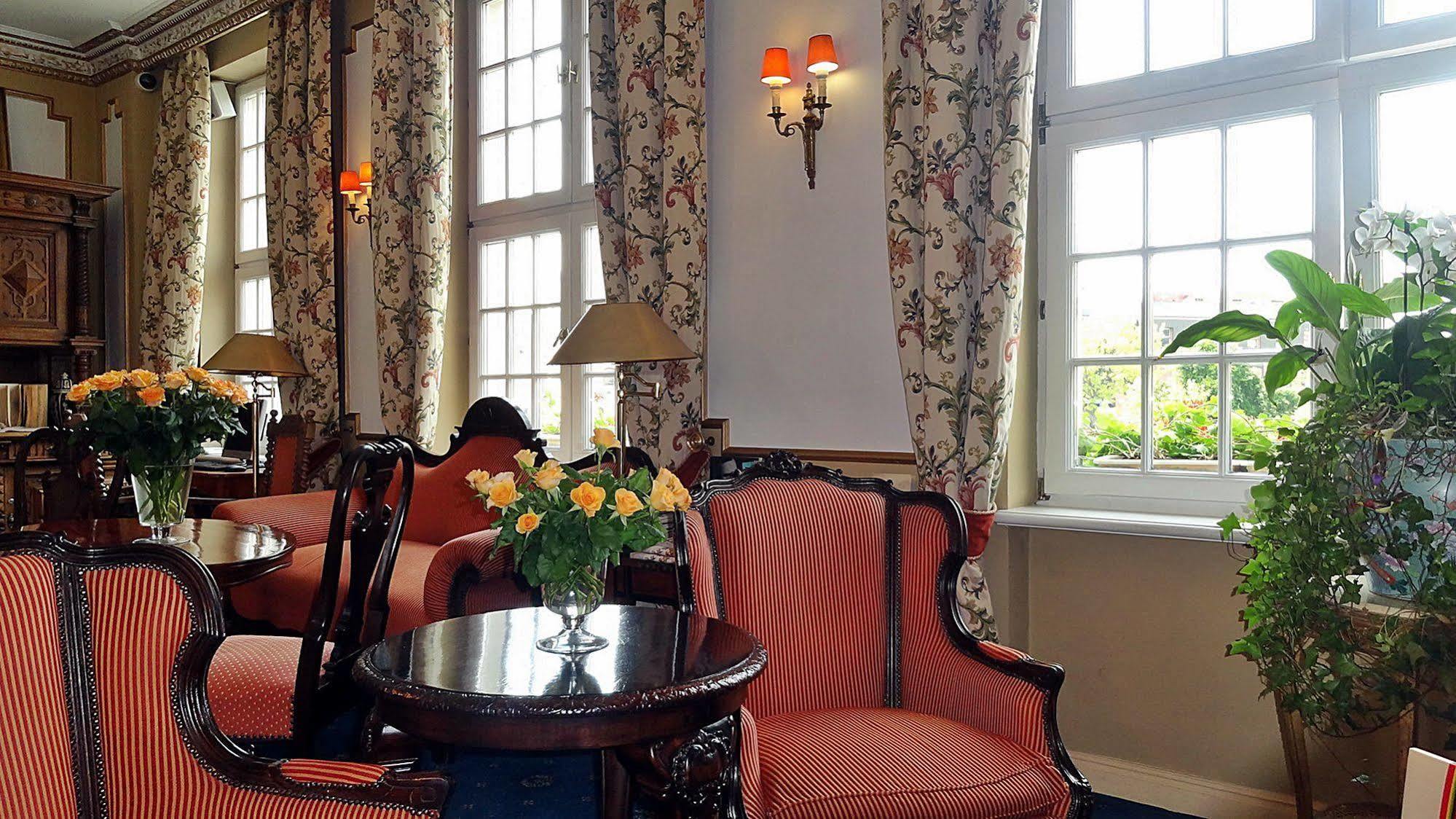 Podewils Old Town Hotel