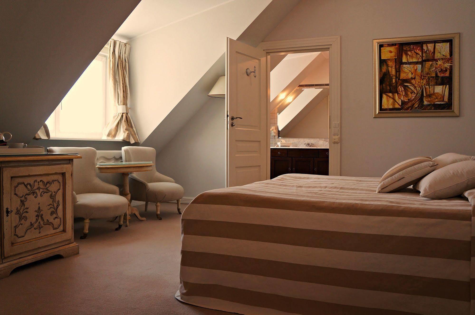 Bed & Breakfast Oliwska Dolina