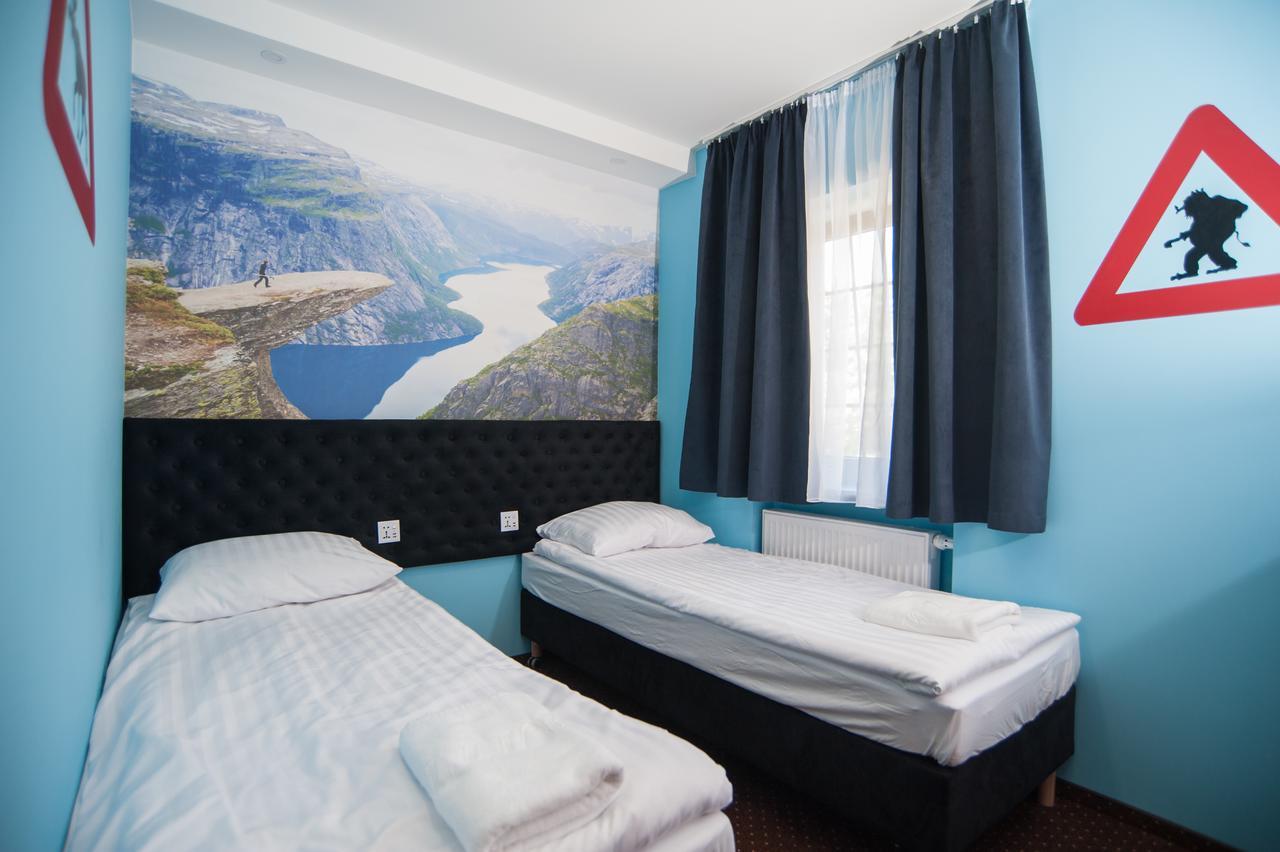 World - Old Town Albergue