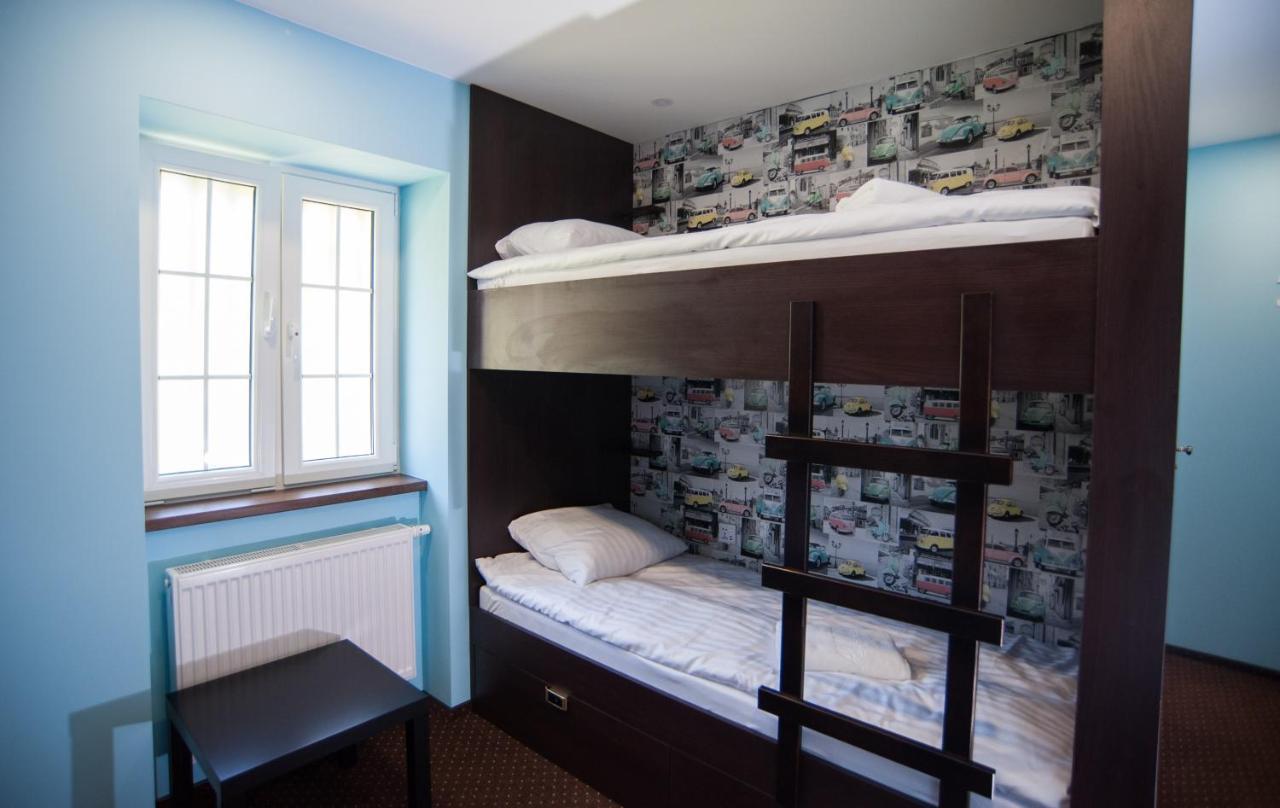 World - Old Town Hostel *
